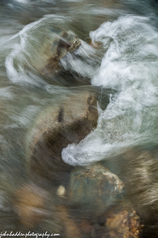 Standing waves over rocks in Fargo Brook